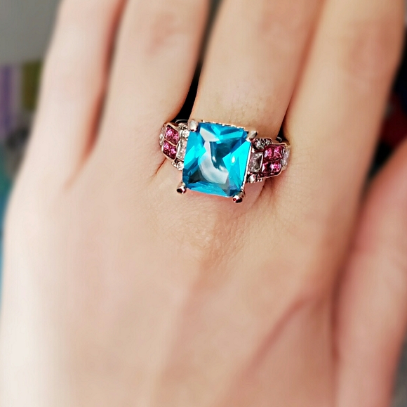 New Cute Aquamarine Ring - Picture 5 of 5